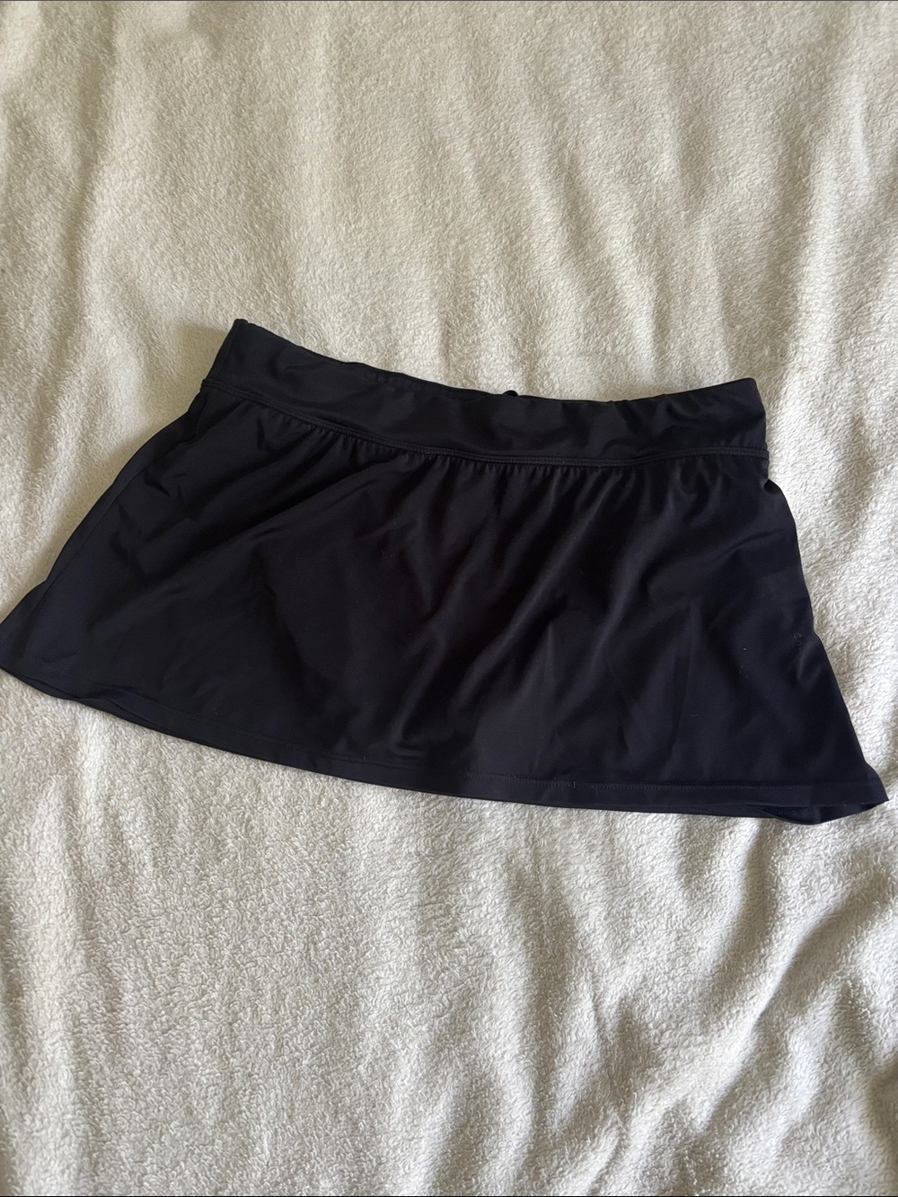 Classic Black Women's Skirt - Versatile Everyday Style